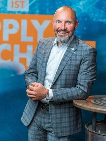 Supply chain excellence with gib "Transparency and resulting certainty in decision-making are the foundation of successful supply chain management." - Bjoern Dunkel, CEO GIB.